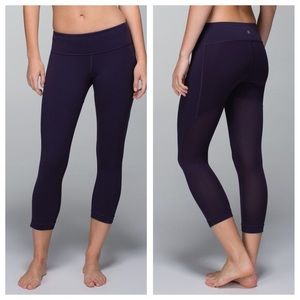 Lululemon Journey Mesh Crop purple size 4